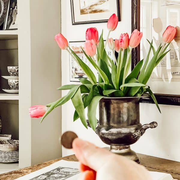 17 simple tulip arrangements you can create today