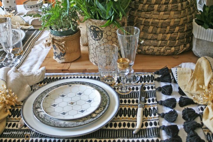 bee theme tablescape
