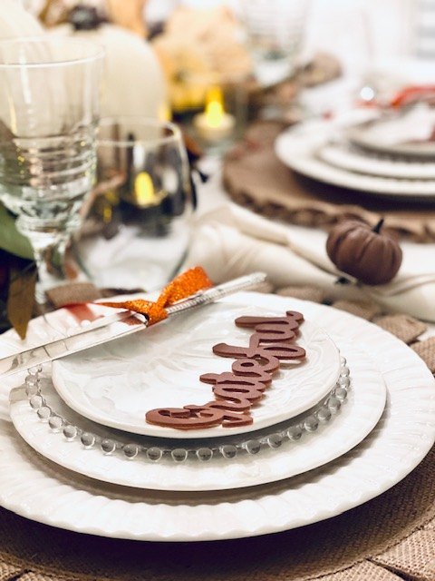 10 simple and elegant thanksgiving table ideas, Table setting 10 Simple And Elegant Thanksgiving Table Ideas