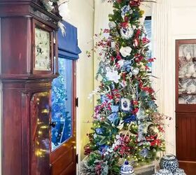 How I Decorated My Beautiful Blue and White Christmas Tree