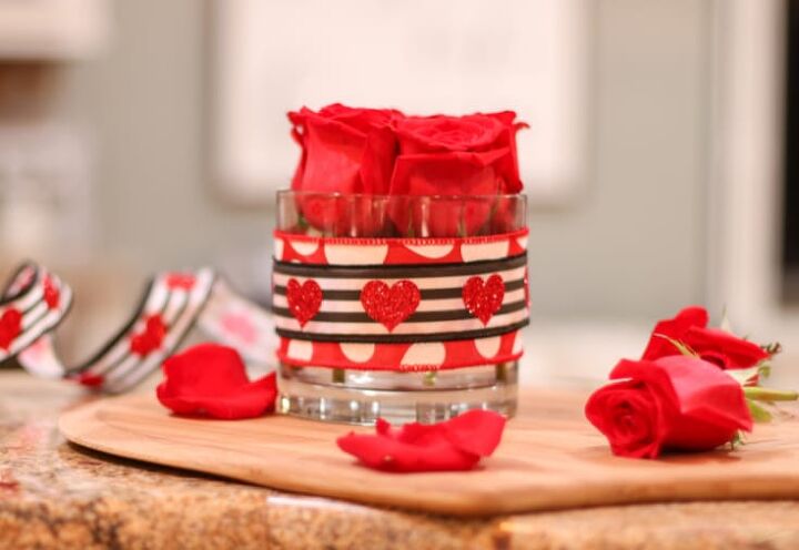 valentines day red roses how to create loving gift arrangements on a, red roses in small round vase is inexpensive arrangement for Valentines day