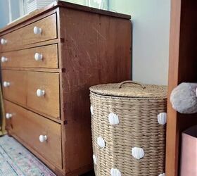 crosby s new tween girl bedroom, polka dot hamper