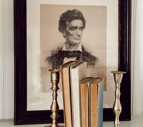 Here are a few things you never thought to put on your bookshelves