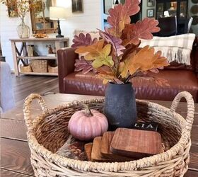 Oak leaf arrangement