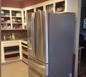kitchen design mistakes, Protruding freestanding refrigerator
