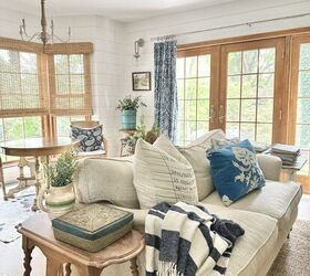 How to mix and match living room furniture and love it