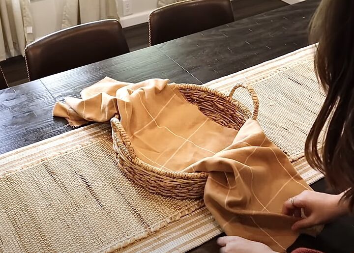 fall dining room table decor, Basket with a blanket