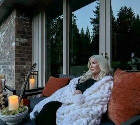 Create a romantic and inviting oasis with these outdoor fall ideas