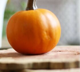 Simple and beautiful ways to add real pumpkins to your decor