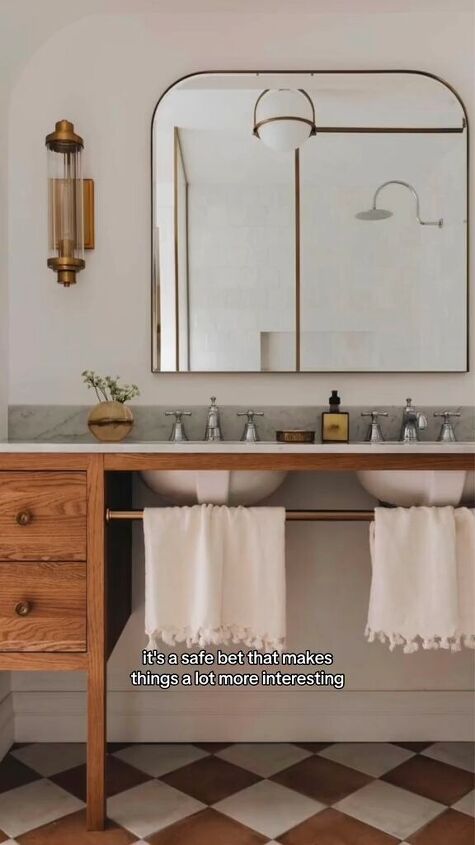 Mixing metals in bathroom design