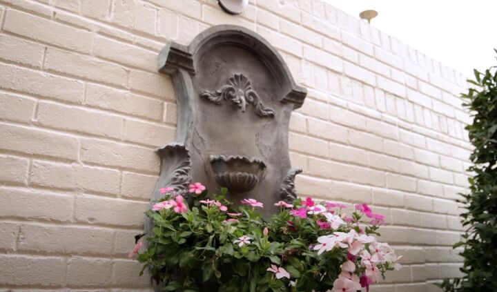 outdoor courtyard, Flowers planted in a fountain