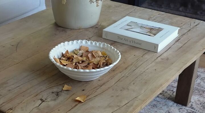 how to style a coffee table, Scalloped bowl with autumn leaves