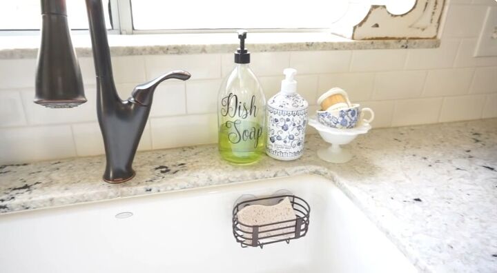 french country kitchen, Suction caddy with a teacup and scrub brush