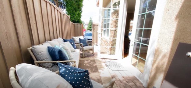 neutral house paint colors, Patio setup