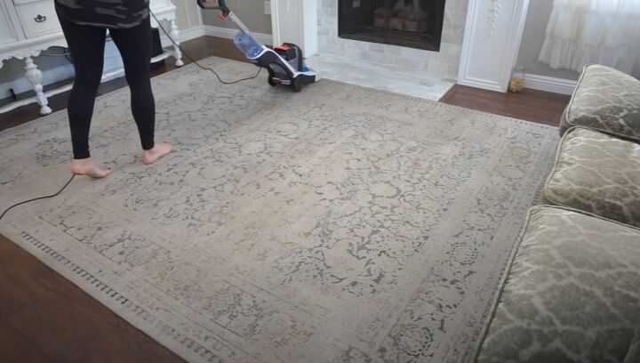 Cleaning the rug