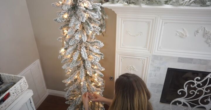 Decorating a thin Christmas tree