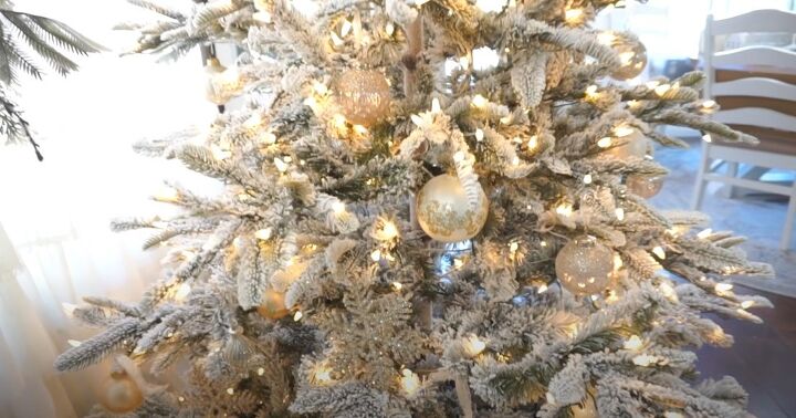Decorating Christmas trees