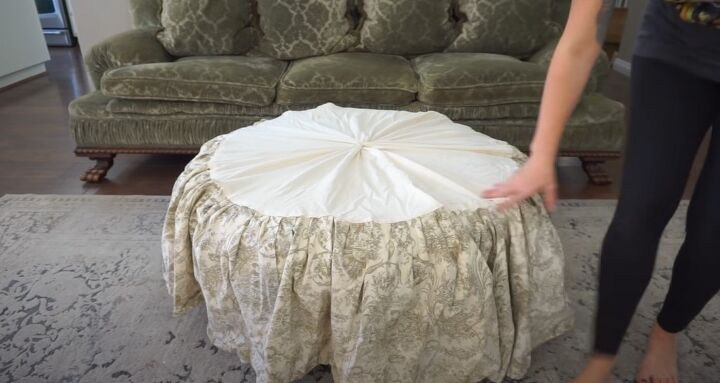Adding a green toile to the ottoman