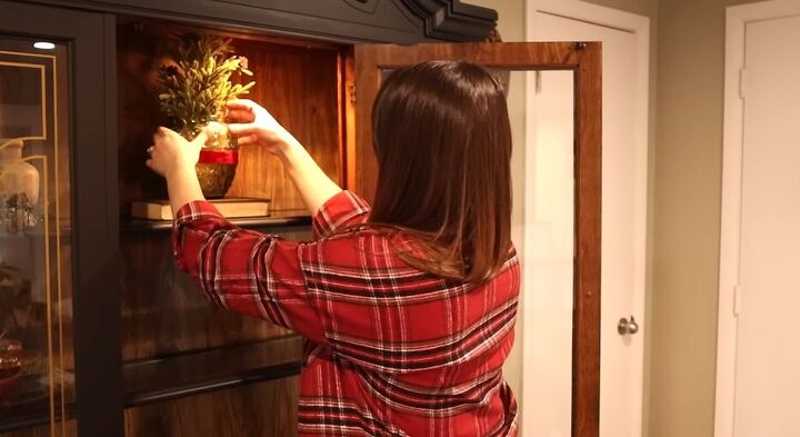 Decorating a hutch for Christmas