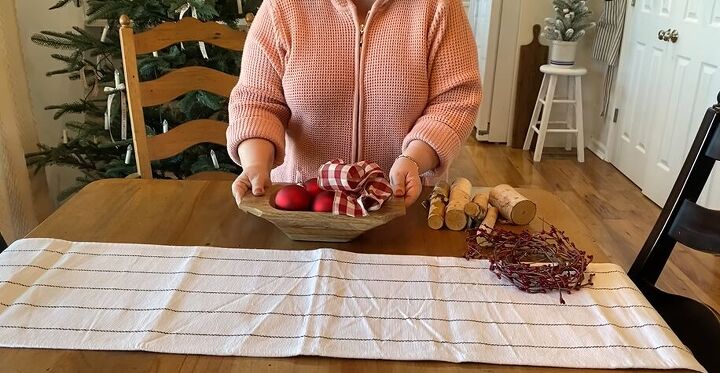 Using ribbon as dough bowl Christmas decor