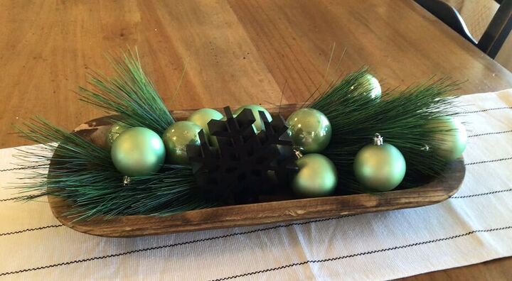 Green Christmas dough bowl arrangement