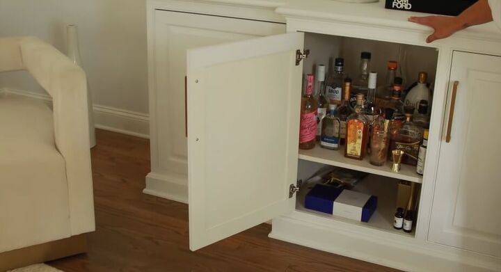 Liquor cabinet