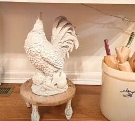 christmas decorations dining room, Rooster statuette and vintage rolling pings in a country crop
