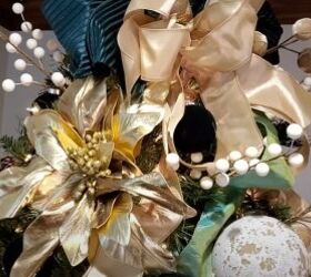 cozy christmas decor, Gold and neutral Christmas tree