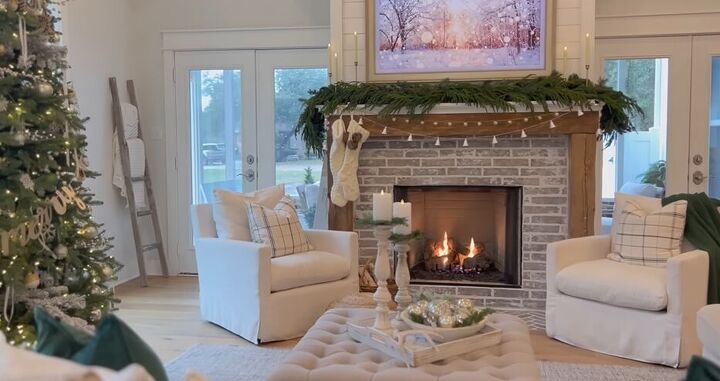 christmas home tour, White living room decorated for Christmas