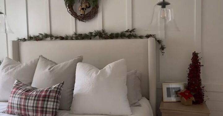 christmas home tour, Primary bedroom with festive accents