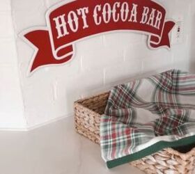 christmas house decorations, Basket tray for the hot cocoa bar