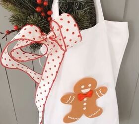 christmas house decorations, Hanging a bag with a gingerbread man