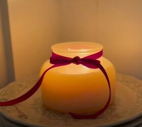 Adding velvet ribbon to candles