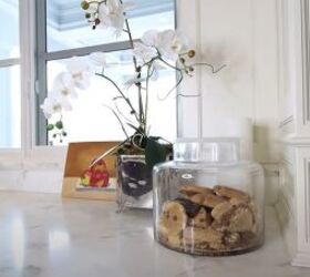 how to make your home look luxurious, Glass cookie jar