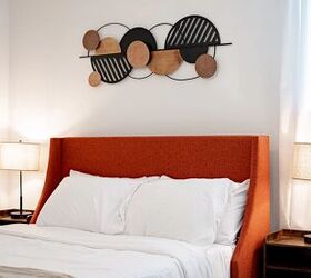 Make sure you have these things in your guest room before guests arrive