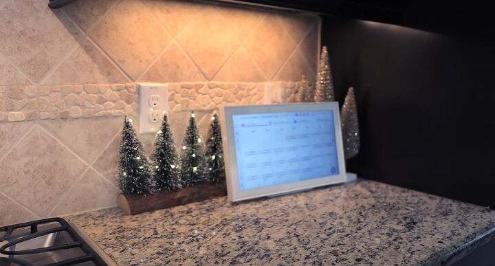 christmas kitchen decorating ideas, Christmas trees on the countertop
