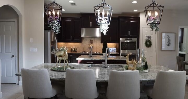 christmas kitchen decorating ideas, How to decorate a kitchen island