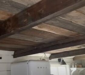 farmhouse shed, Ceiling made from reclaimed wood