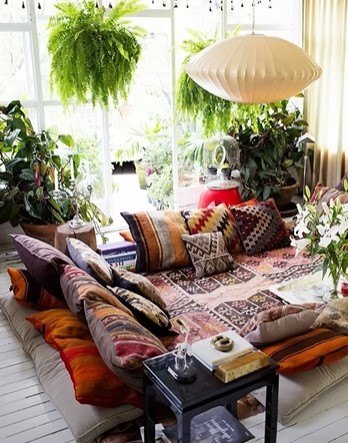 how to decorate boho, Low level seating