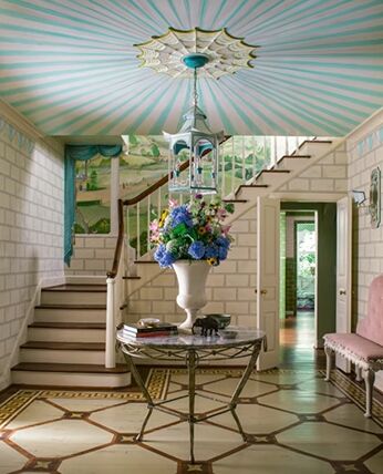Maximalism in Interior Design: How to Master the Art of More | Redesign