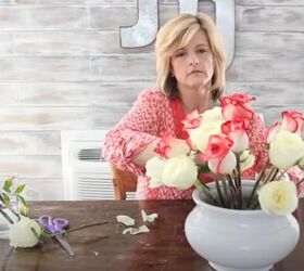 how to make floral arrangements, Adding the white roses