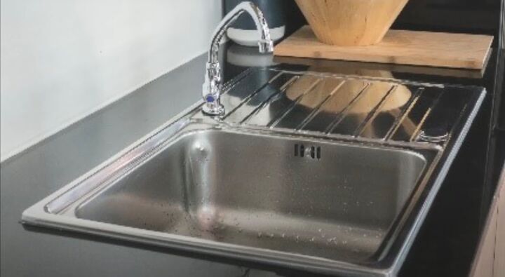 kitchen design mistakes, Countertop kitchen sink