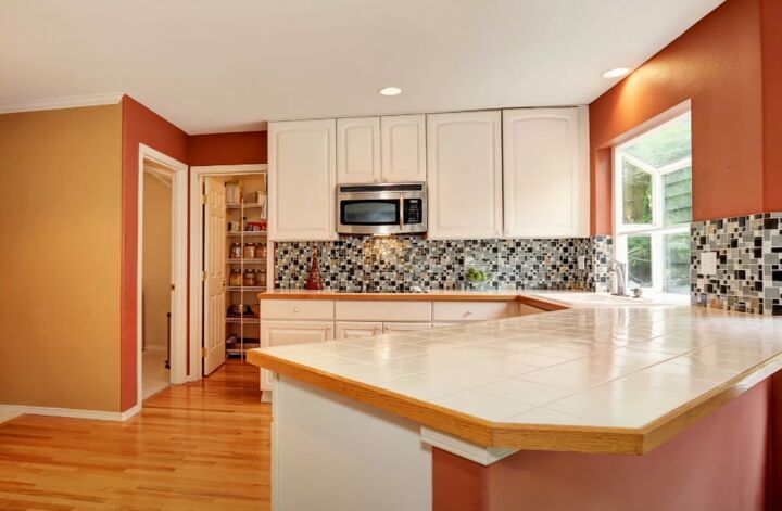 kitchen design mistakes, Kitchen countertops with tile