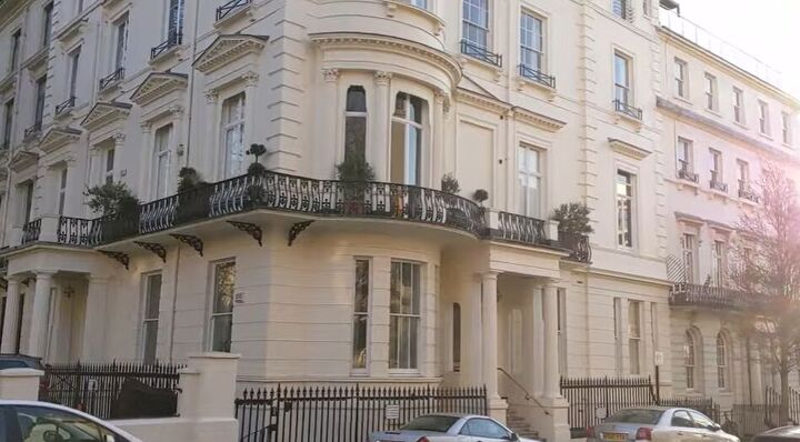 Take an Interior Design Tour of This West London Flat | Redesign
