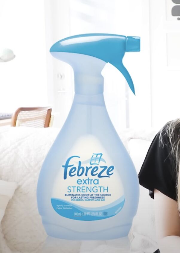 how to make your home smell good, Fabric refresher spray