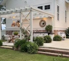 Outdoor space for entertaining guests