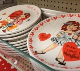 valentines day decor, Vintage style plates