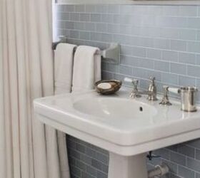 interior design trends 2024, Tilework in a bathroom
