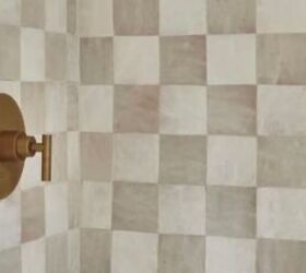 interior design trends 2024, Checkerboard tiles in a shower