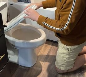 small bathroom makeover, Installing a new toilet seat